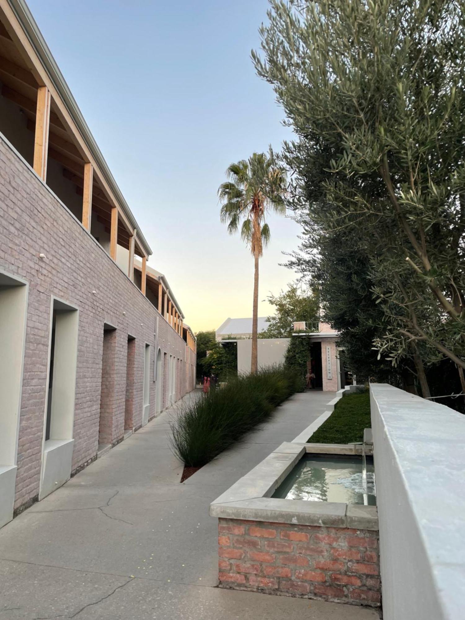 The Windhoek Luxury Suites Exteriör bild