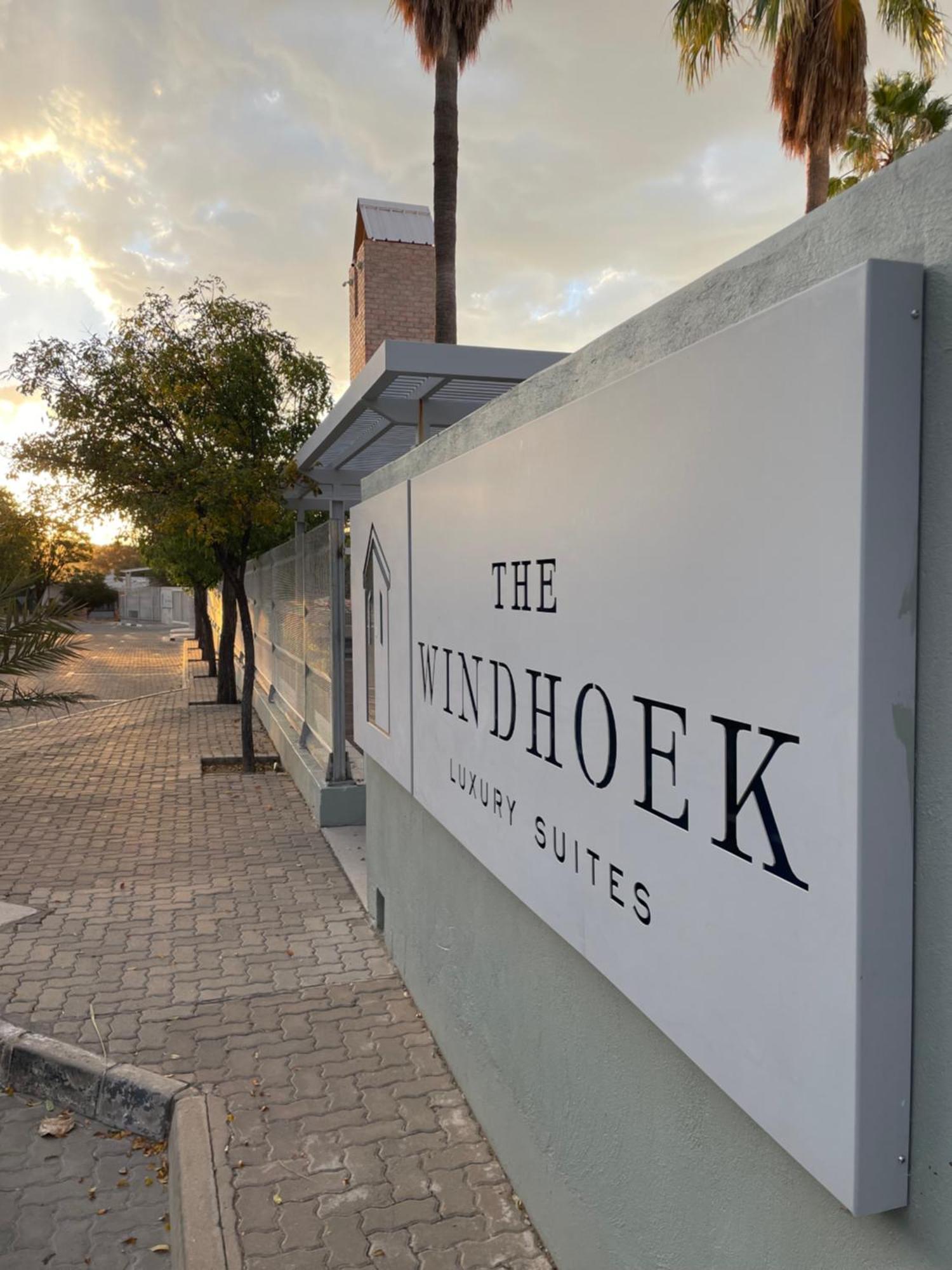 The Windhoek Luxury Suites Exteriör bild